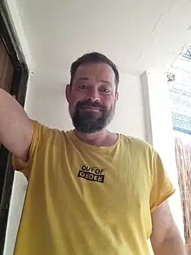 zefside42 online show from November 28, 2025, 6:35 am