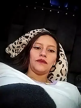 AyshaScott online show from November 27, 2025, 1:11 pm