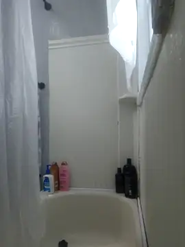 Stix Zadinia online show from October 6, 2025, 4:41 pm