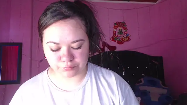 NikkiRous  online show from September 15, 2025, 12:38 pm