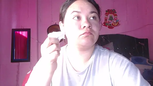 NikkiRous  online show from October 18, 2025, 12:40 pm