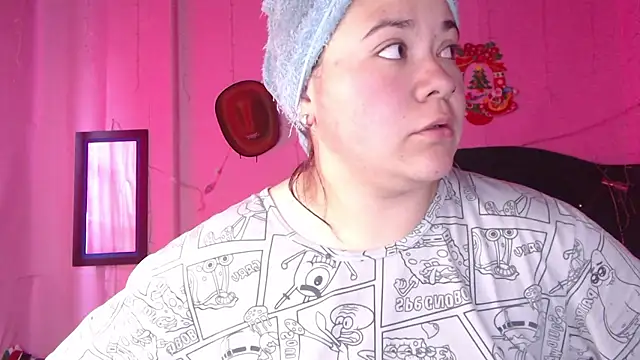 NikkiRous  online show from January 12, 2026, 2:46 pm