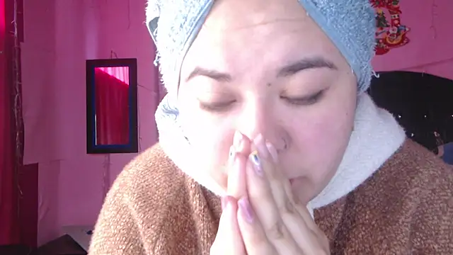 NikkiRous  online show from October 25, 2025, 12:39 pm