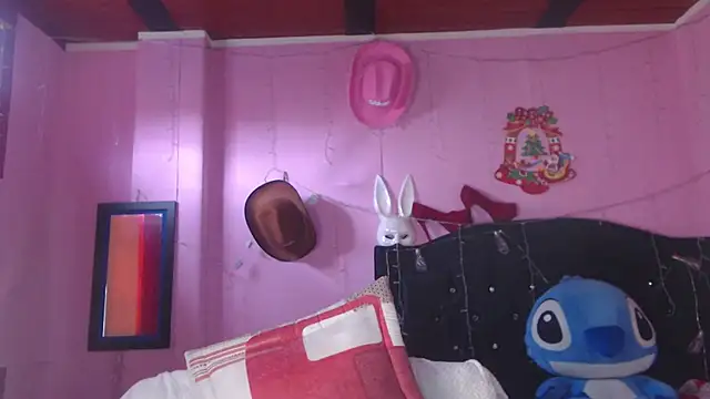 NikkiRous  online show from September 9, 2025, 12:47 pm