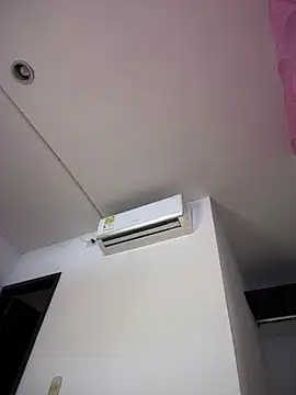 Snapshot of Ema_azel chatting on March 16, 2025, 2:00 pm Ema azel online show from March 16, 2025, 2:00 pm