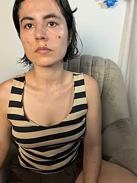 Snapshot of kanela3434 chatting on February 4, 2026, 11:44 pm kanela3434 online show from February 4, 2026, 11:44 pm