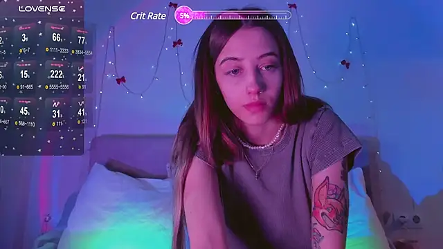 Snapshot of MelodyElf chatting on February 5, 2025, 6:48 pm MelodyElf online show from February 5, 2025, 6:48 pm