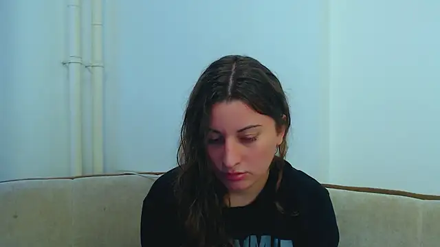 Helen Adams  online show from February 10, 2025, 1:11 pm