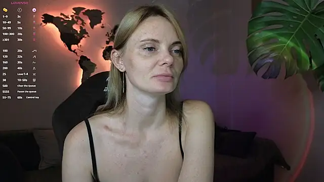 Snapshot of Sam_Klaus chatting on October 16, 2025, 10:18 pm Sam Klaus online show from October 16, 2025, 10:18 pm