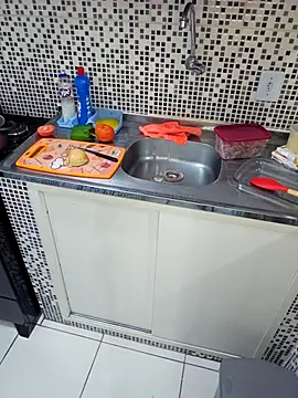 moreninhasilva online show from October 15, 2025, 12:42 am