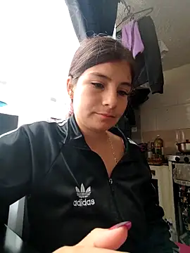 Snapshot of Sasha_smith23 chatting on January 31, 2026, 7:23 pm Sasha smith23 online show from January 31, 2026, 7:23 pm