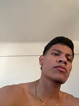 bbchocolate27 online show from March 13, 2026, 9:42 pm