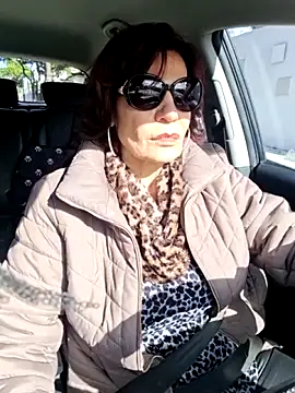 aubade246 online show from December 20, 2025, 12:30 pm