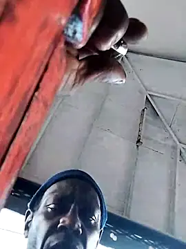 MrNymphoLonelySoulja online show from April 19, 2026, 8:33 pm