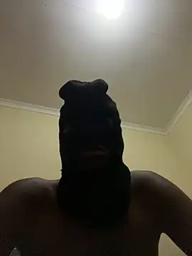 Gifttheskimaskboy online show from February 10, 2026, 9:25 pm