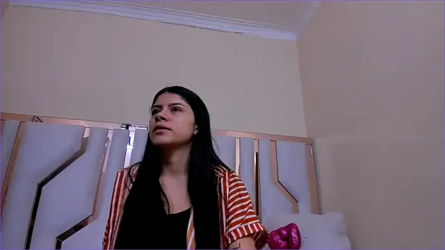 TifanyChill online show from October 25, 2025, 5:13 pm