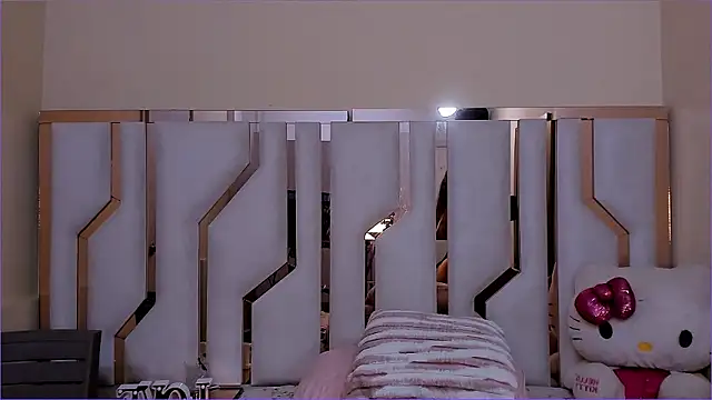 TifanyChill online show from January 17, 2026, 7:28 pm