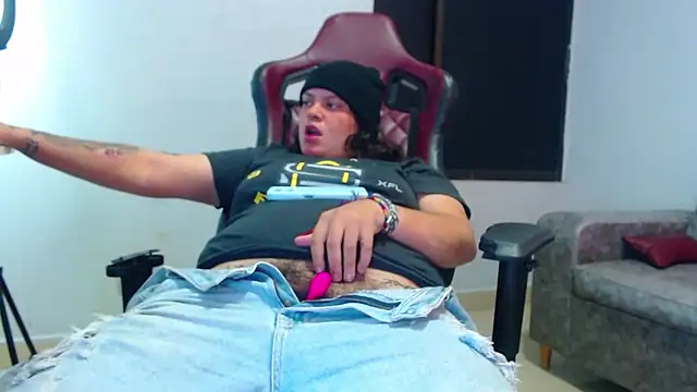 snowflake xxx online show from October 12, 2025, 1:51 am