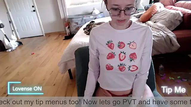 Plantbabeee online show from April 23, 2026, 4:52 pm