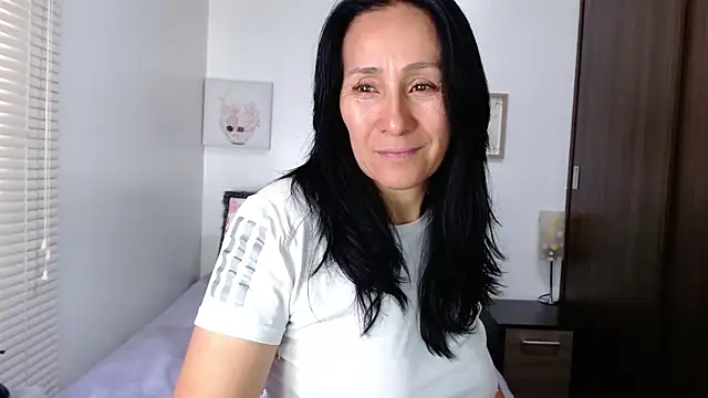 Maira B online show from April 8, 2026, 5:36 pm