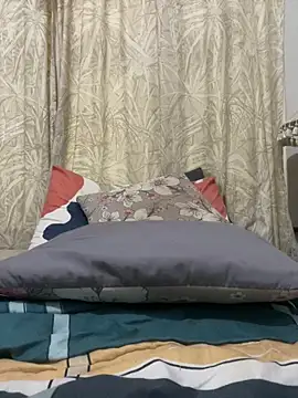 Snapshot of Tbunny2000 chatting on March 7, 2025, 2:45 pm Tbunny2000 online show from March 7, 2025, 2:45 pm