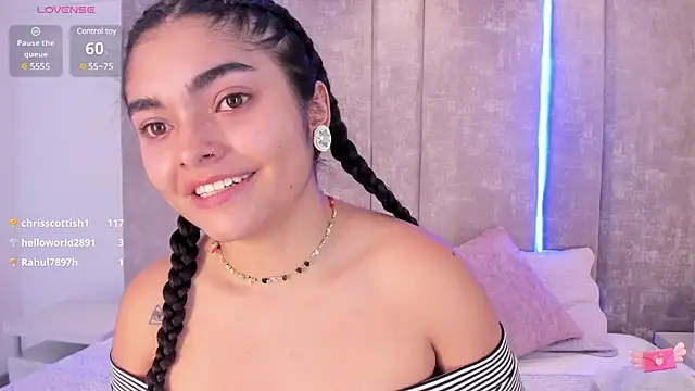 Snapshot of GiselOrtiz chatting on March 11, 2025, 2:40 pm GiselOrtiz online show from March 11, 2025, 2:40 pm