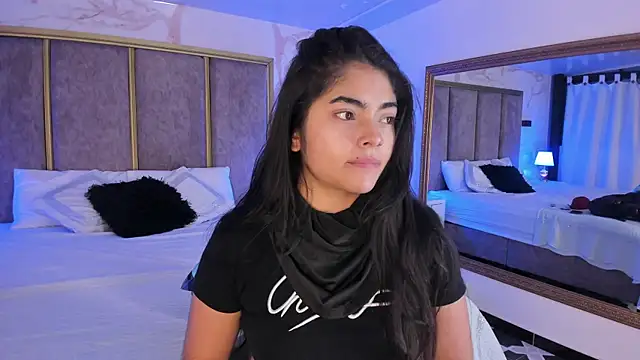 GiselOrtiz online show from December 16, 2025, 10:30 am