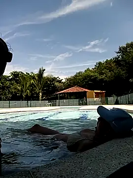  joanne and oliver  online show from February 22, 2026, 7:37 pm