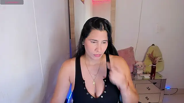 hellensexy online show from May 16, 2026, 9:58 pm