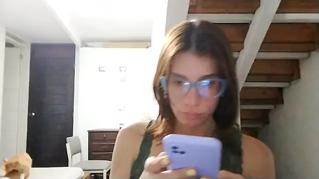 Luna-e-Franco1 online show from October 12, 2025, 12:23 am