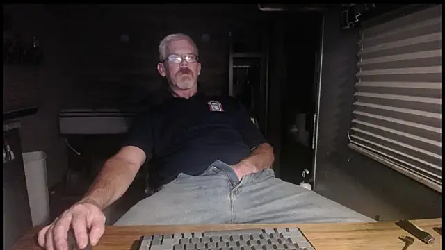 Di9ital069 online show from September 11, 2025, 1:27 am