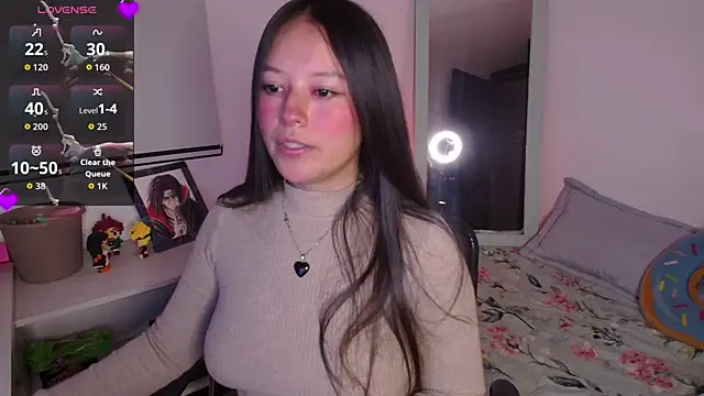 Snapshot of Lexie_Thompson10 chatting on October 14, 2025, 11:14 pm Lexie Thompson10 online show from October 14, 2025, 11:14 pm
