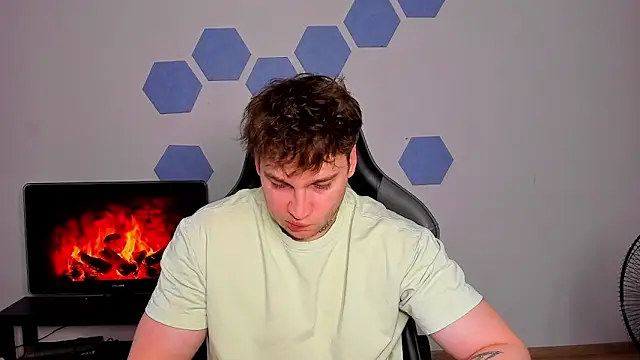 Chris Tyson online show from March 28, 2026, 9:21 am