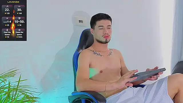 EdwardRoss  online show from March 14, 2026, 3:40 pm