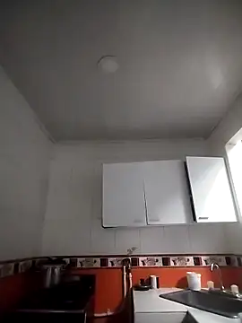 Kate lorens9 online show from September 25, 2025, 12:33 pm