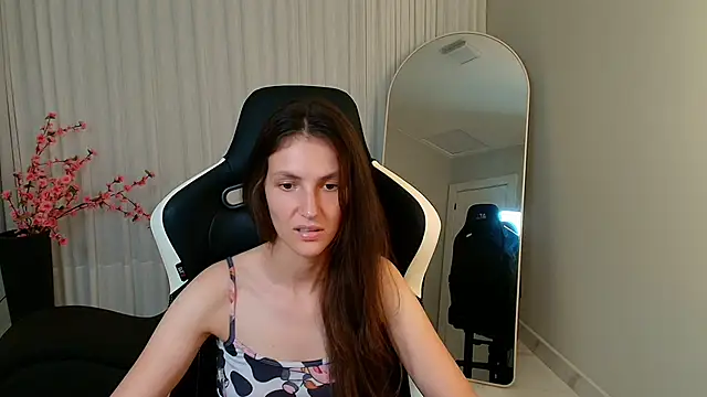 upssnowy online show from November 5, 2025, 6:44 pm