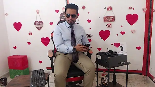 KalethBigDick online show from February 22, 2026, 4:48 am