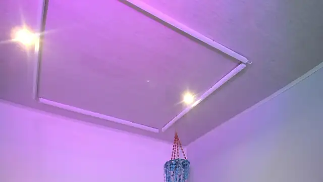 Snapshot of Miia_Thompsonn chatting on September 11, 2025, 3:17 am Miia Thompsonn online show from September 11, 2025, 3:17 am