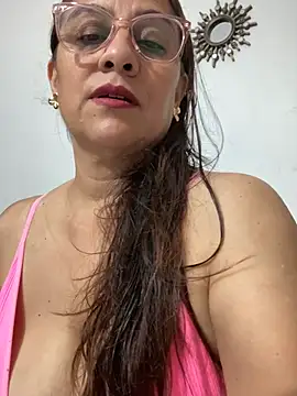 Snapshot of brendasexywet chatting on October 18, 2025, 7:49 pm brendasexywet online show from October 18, 2025, 7:49 pm
