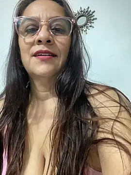 Snapshot of brendasexywet chatting on October 12, 2025, 1:45 pm brendasexywet online show from October 12, 2025, 1:45 pm