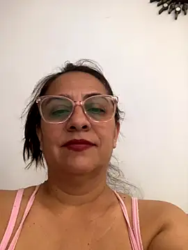 Snapshot of brendasexywet chatting on September 25, 2025, 4:35 pm brendasexywet online show from September 25, 2025, 4:35 pm