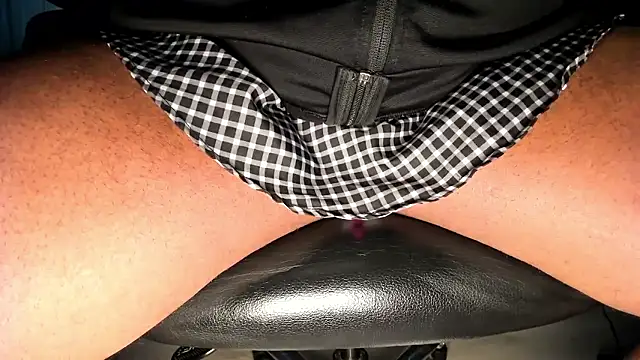 Snapshot of Open2Offers chatting on January 9, 2026, 1:40 pm Open2Offers online show from January 9, 2026, 1:40 pm