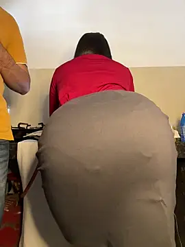 Snapshot of Miss__Malaika chatting on January 5, 2025, 5:41 am Miss Malaika online show from January 5, 2025, 5:41 am