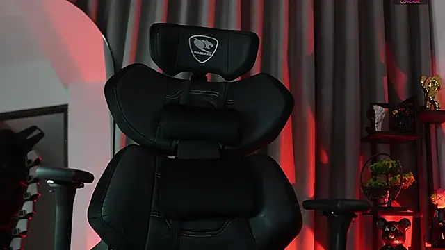 Max cortes1 online show from January 19, 2026, 2:48 am