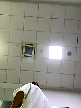 eveangelll online show from December 19, 2025, 5:21 am