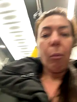 eveangelll online show from November 27, 2025, 4:57 am