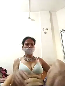 Snapshot of sunita6009 chatting on May 23, 2026, 1:21 pm sunita6009 online show from May 23, 2026, 1:21 pm