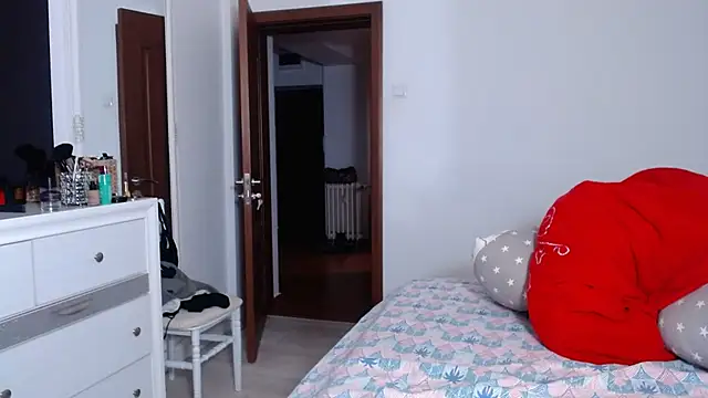 Snapshot of LadyyEvolet chatting on February 17, 2026, 5:49 am LadyyEvolet online show from February 17, 2026, 5:49 am