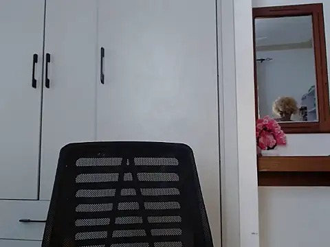 queencydoll online show from February 23, 2026, 6:47 am