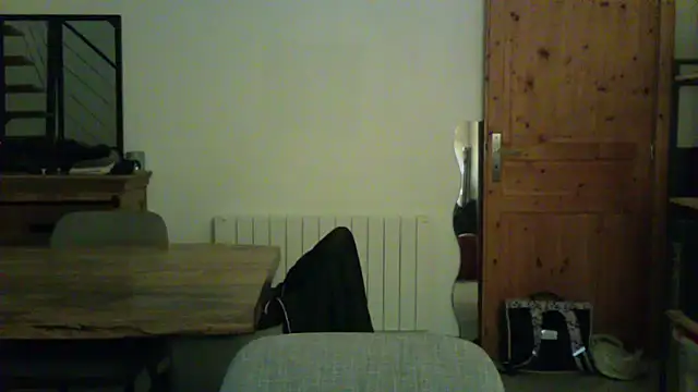 Snapshot of Charlyb59 chatting on January 8, 2026, 7:42 pm Charlyb59 online show from January 8, 2026, 7:42 pm